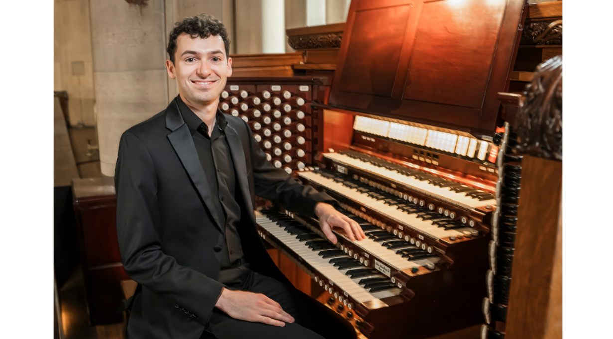 Daniel Ficarri at the Great Organ