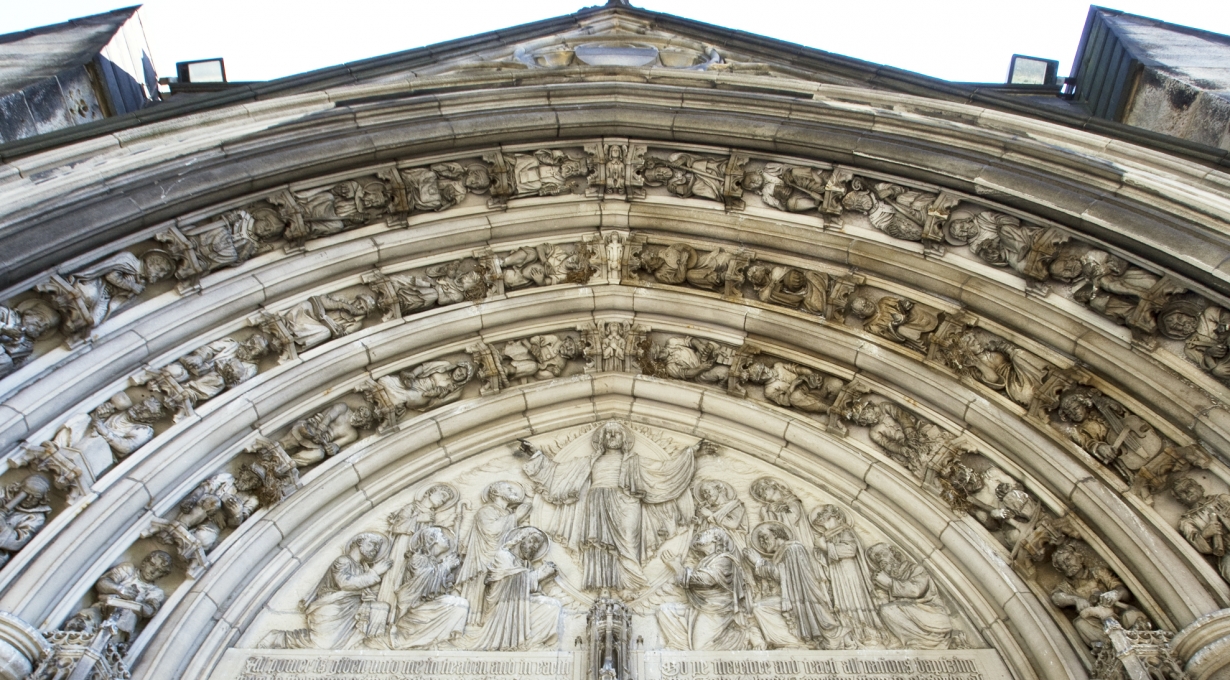 Gateway to the New Jerusalem: Spotlight on the Iconography of the West Front